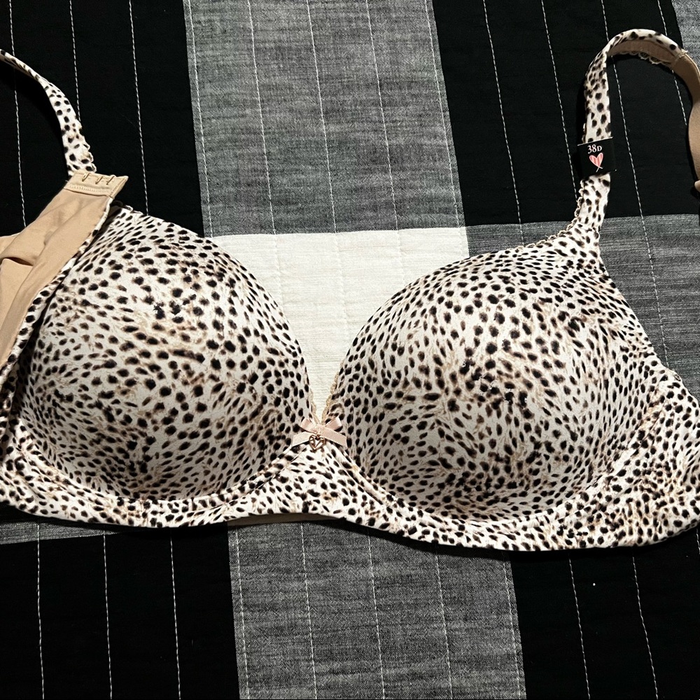 VS bra Body by Victoria